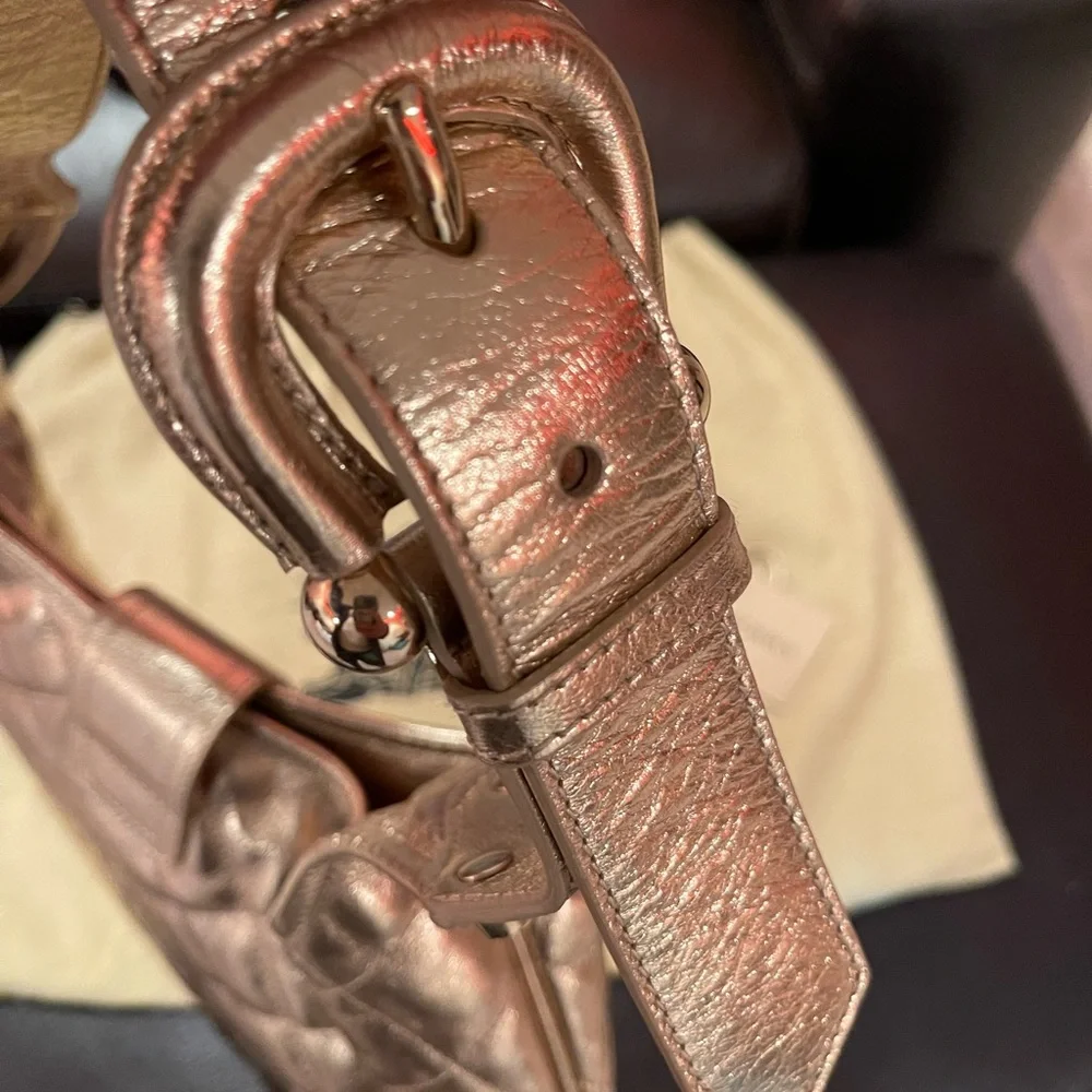 Burberry Brooke Gold Shoulder Bag - Picture 10 of 15